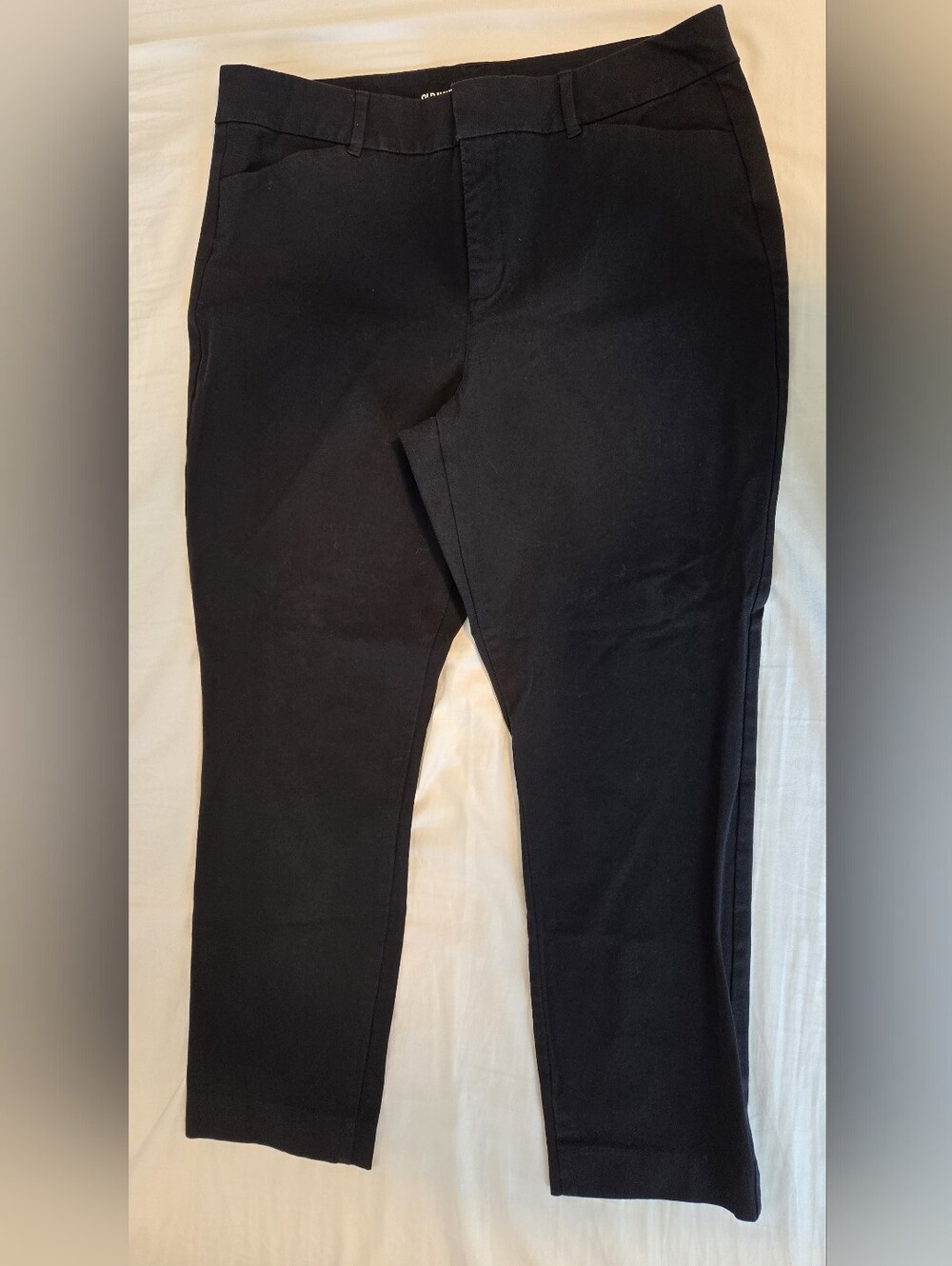 Old Navy Black High Rise Pixie Skinny Jeans - Size 16